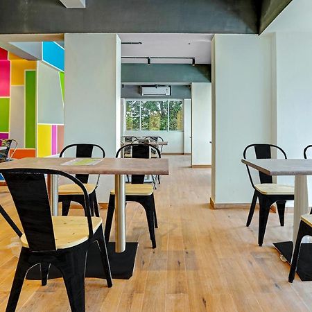 Townhouse Somani Otel Apta Dış mekan fotoğraf