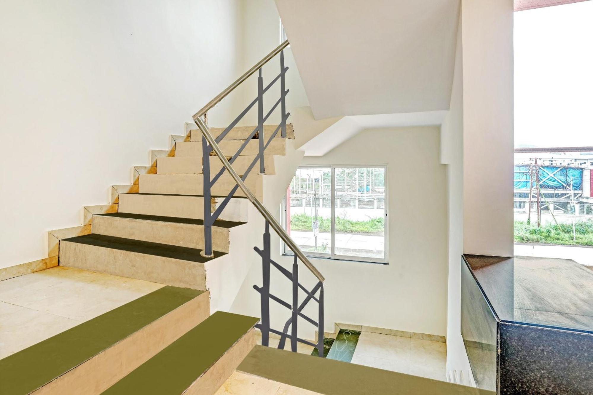 Townhouse Somani Otel Apta Dış mekan fotoğraf